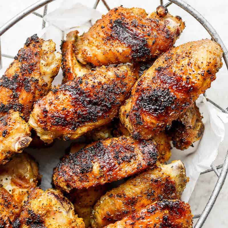 GRILLED CHICKEN WINGS